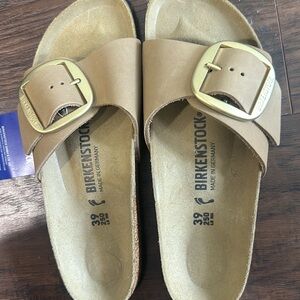 Birkenstock Beige Sandals